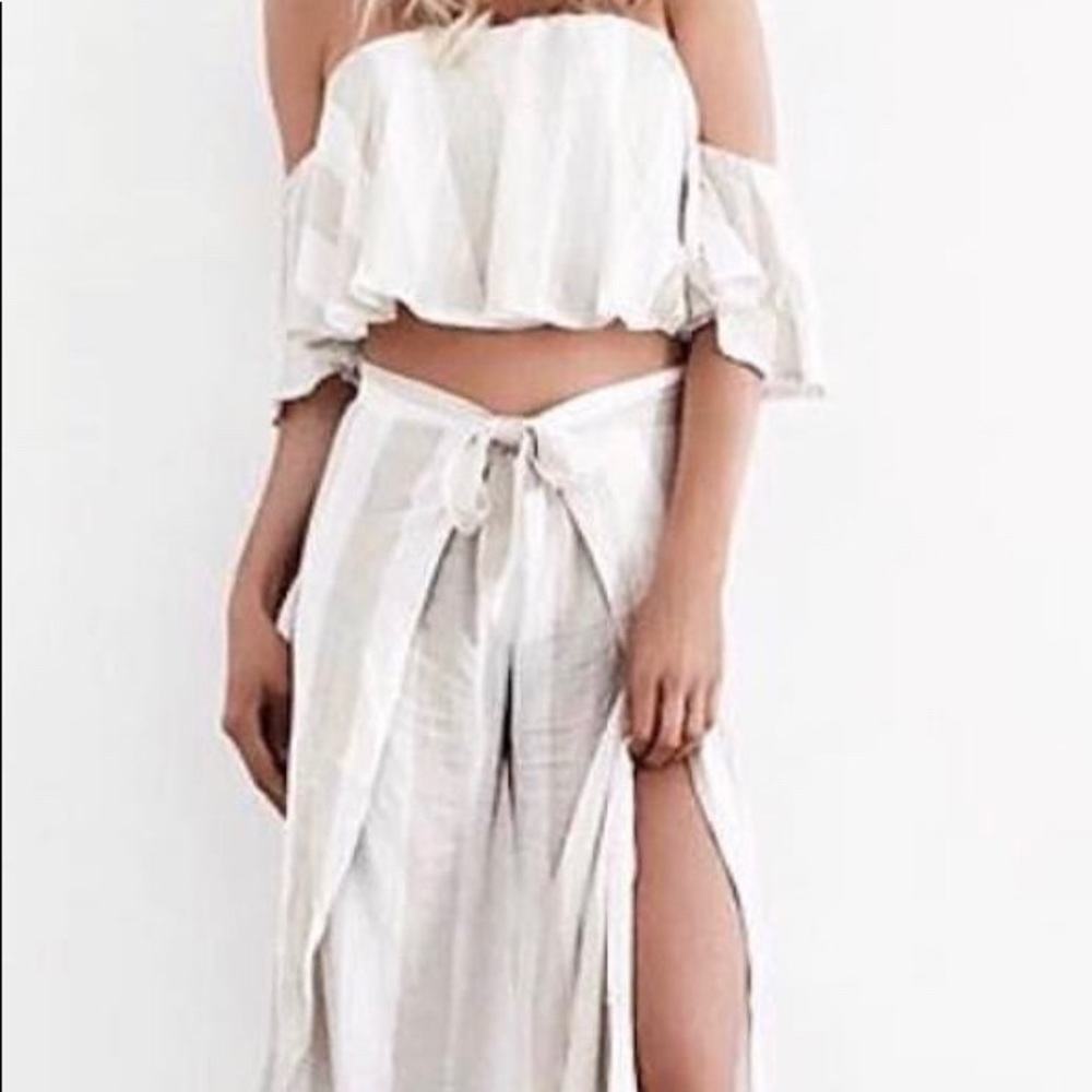 Two piece pant set